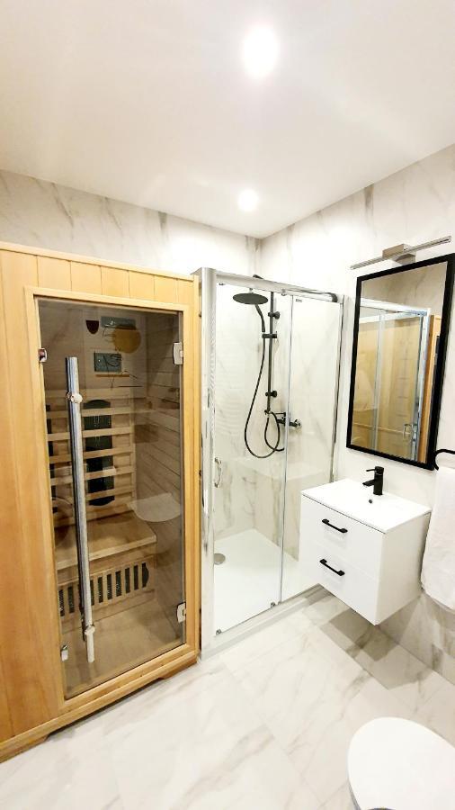 Apartament SONIA *SAUNA*FITNESS*BAREK*GARAŻ* 凯尔采 外观 照片